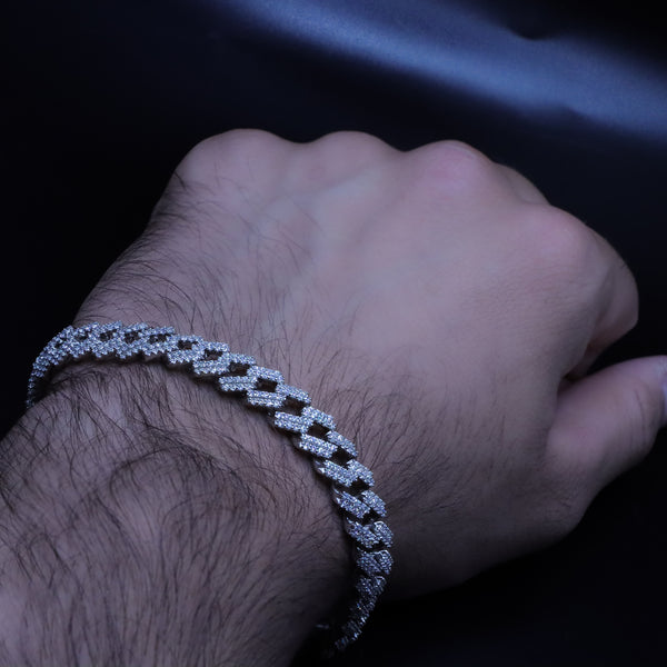 Iced Out Prong Link Bracelet (9mm)